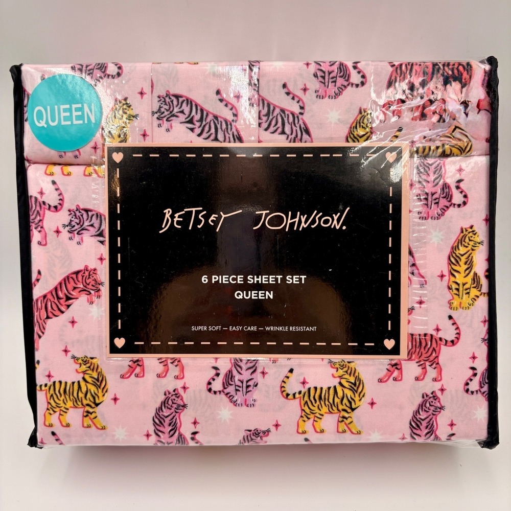 Betsey Johnson Queen Sheet Set 6 Piece Pop Tiger Pink Animal Print New
